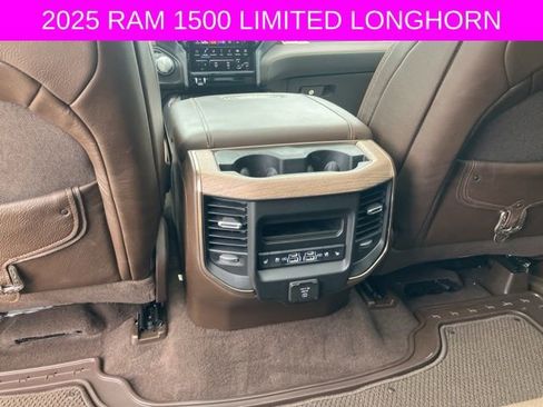 Used 2025 RAM 1500 Limited AWD/4WD image 23