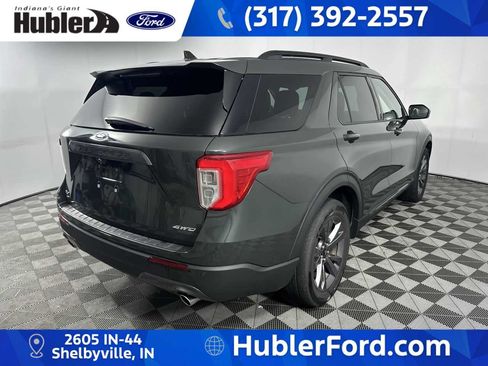 Used 2022 Ford Explorer XLT w/ Equipment Group 202A AWD/4WD image 8