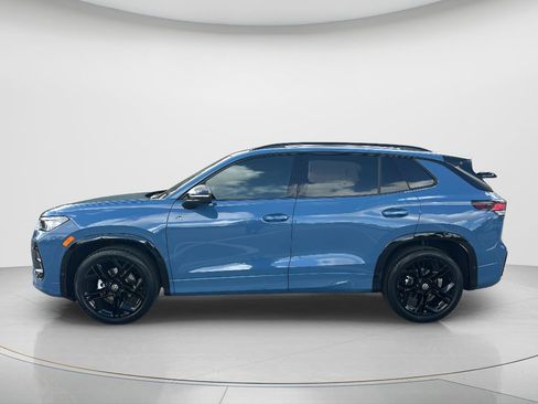 New 2026 Volkswagen Tiguan SE R-Line FWD image 2