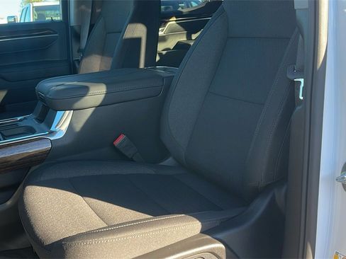 New 2026 GMC Sierra 1500 Elevation image 10
