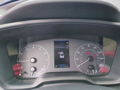 Used 2024 Toyota Corolla LE FWD image 11