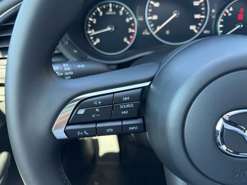 New 2026 MAZDA MAZDA3 2.5 S Hatchback w/ Premium Pkg FWD image 20