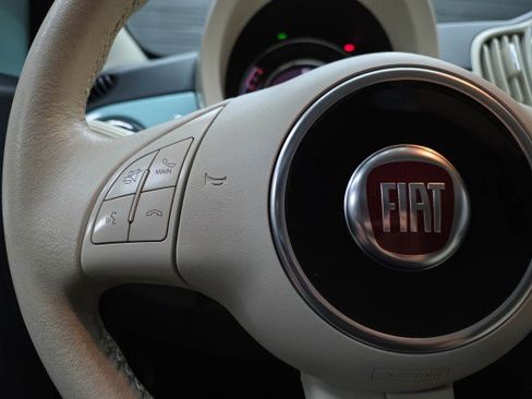 Used 2017 FIAT 500 Pop FWD image 20