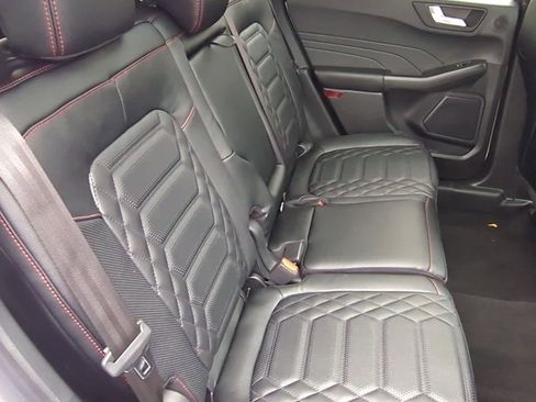 Used 2024 Ford Escape ST-Line Elite w/ Premium Technology Package image 21