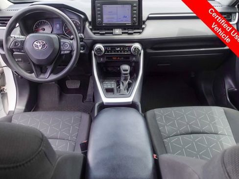 Certified 2021 Toyota RAV4 XLE AWD/4WD image 4