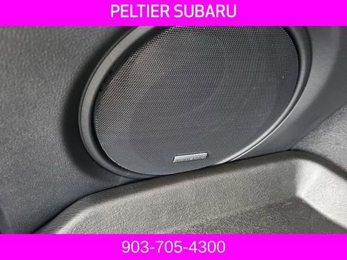 Used 2025 Subaru Outback Limited AWD/4WD image 11