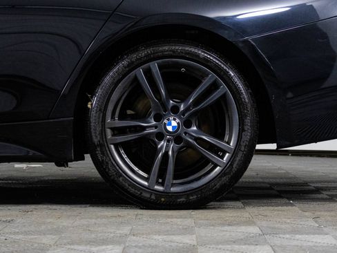 Used 2017 BMW 340i xDrive Sedan AWD/4WD image 39
