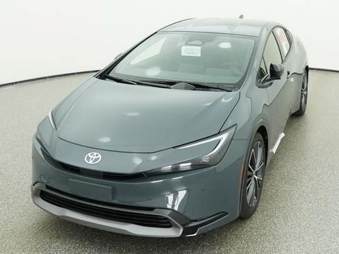 New 2026 Toyota Prius XLE FWD image 16
