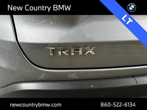 Used 2024 Chevrolet Trax LT w/ Driver Confidence Package image 10