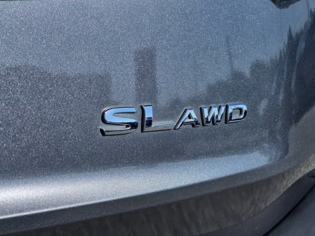 Used 2023 Nissan Rogue SL AWD/4WD image 22