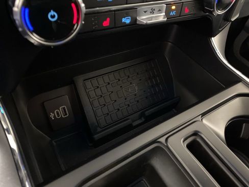 Used 2025 Ford F150 XLT w/ Equipment Group 302A MID image 22