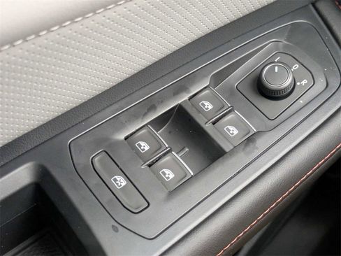 New 2026 Volkswagen Atlas Peak Edition image 26