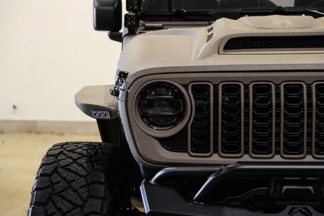 Used 2026 Jeep Wrangler Unlimited Sport AWD/4WD image 3