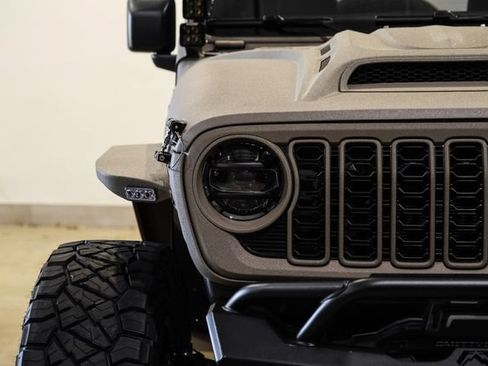 Used 2026 Jeep Wrangler Unlimited Sport AWD/4WD image 3