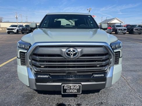 Used 2025 Toyota Tundra Limited image 2