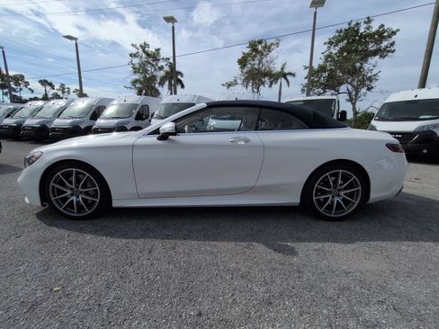 Used 2019 Mercedes-Benz S 560 Cabriolet image 8
