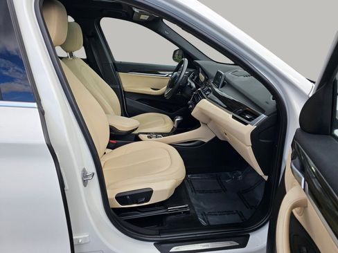 Used 2017 BMW X1 sDrive28i image 24