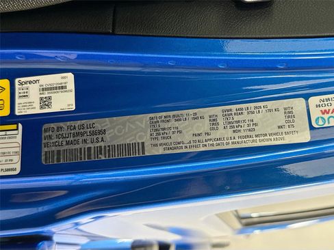 Used 2023 Jeep Gladiator Rubicon image 16