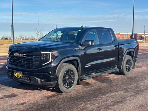 Certified 2025 GMC Sierra 1500 Elevation w/ Elevation Premium Package image 18