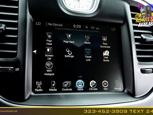 Used 2016 Chrysler 300 C RWD image 34