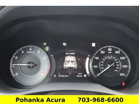 Certified 2025 Acura RDX SH-AWD image 9