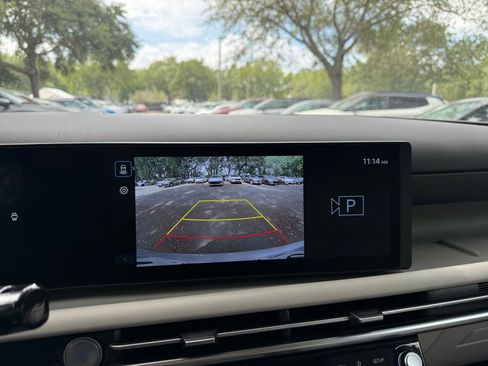 Used 2025 Hyundai Tucson SEL FWD image 17