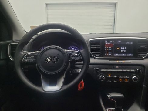 Used 2020 Kia Sportage LX FWD image 22