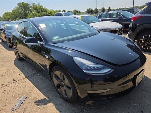 Used 2019 Tesla Model 3 Standard Range Plus RWD image 4
