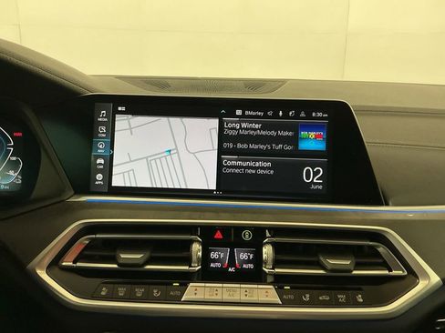 Certified 2023 BMW X5 xDrive45e w/ Executive Package AWD/4WD image 11