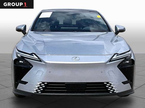 Used 2026 Lexus ES 350e w/ Convenience Package FWD image 3