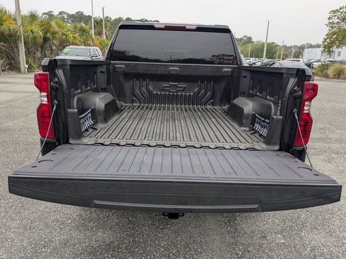 Used 2024 Chevrolet Silverado 1500 LT AWD/4WD image 13