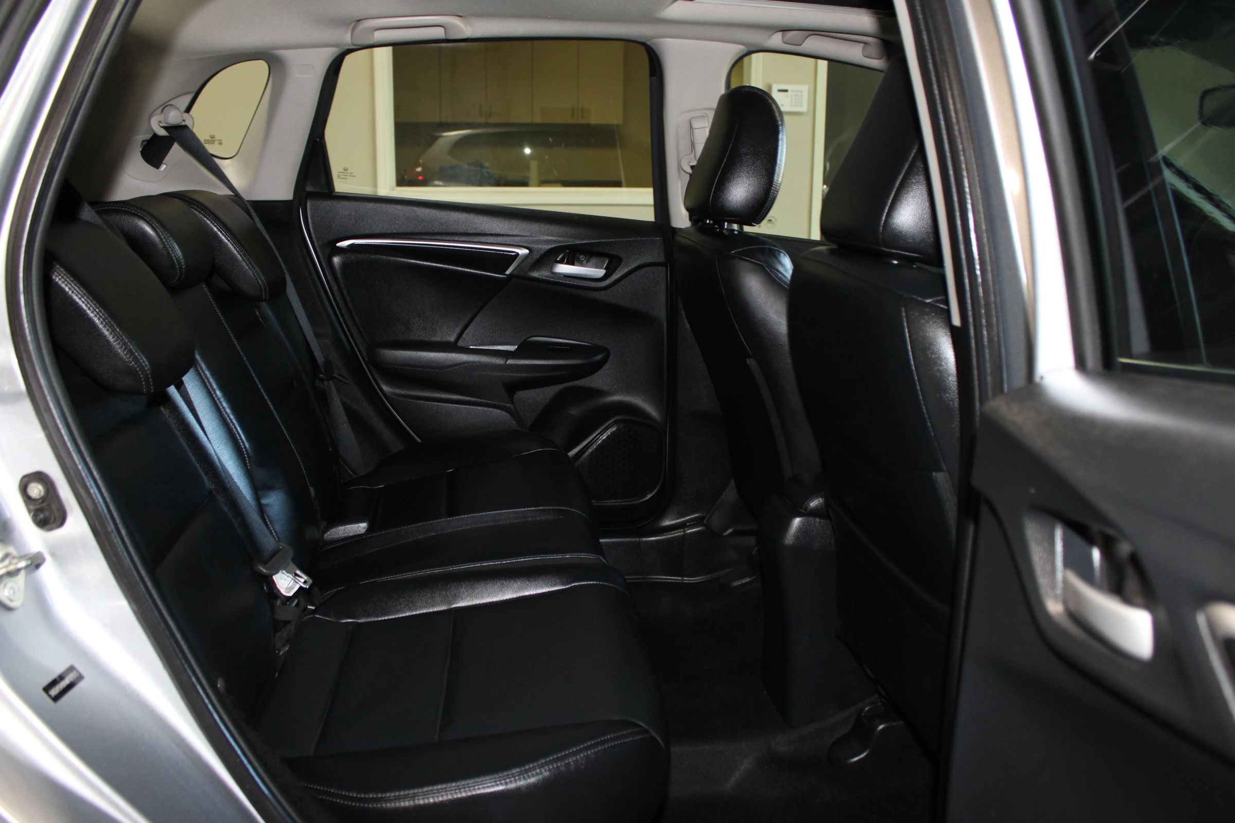 Used 2017 Honda Fit EX-L image 35