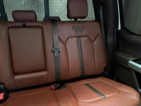 Used 2018 Ford F350 King Ranch w/ King Ranch Ultimate Package AWD/4WD image 11