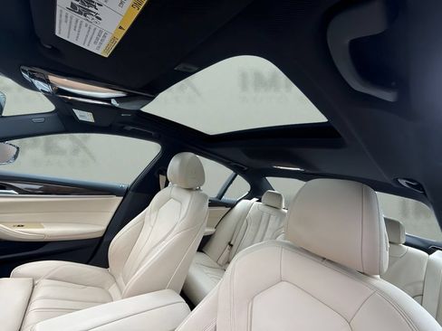 Used 2019 BMW 540i xDrive w/ Executive Package AWD/4WD image 6