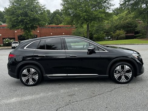 Certified 2026 Mercedes-Benz EQE 320+ SUV image 9