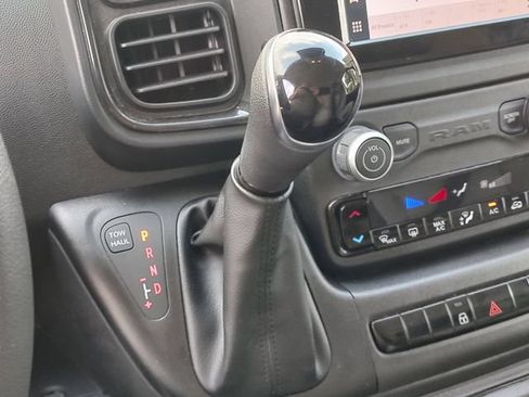 Used 2025 RAM ProMaster 3500 w/ Convenience Group FWD image 18