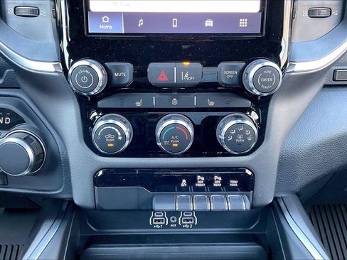 New 2026 RAM 1500 Big Horn AWD/4WD image 15