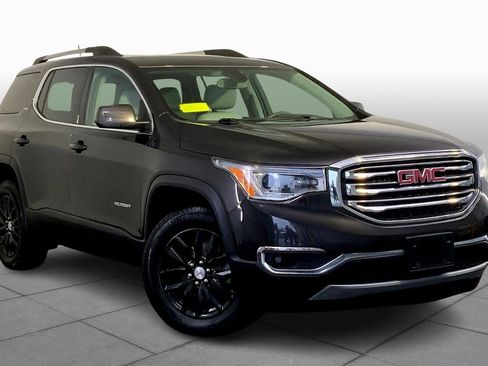Used 2018 GMC Acadia SLT image 2