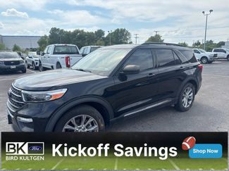 Used 2020 Ford Explorer XLT w/ Equipment Group 202A image 1