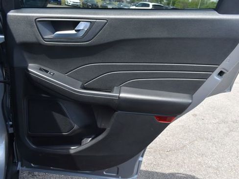Used 2023 Ford Escape ST-Line AWD/4WD image 42