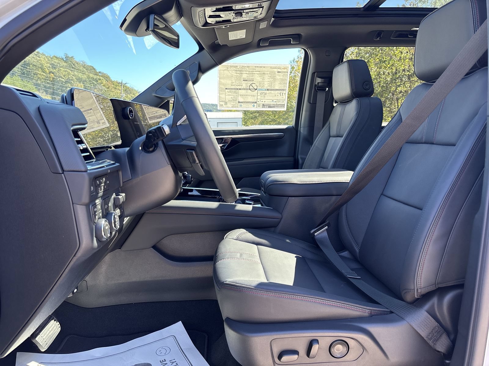 New 2027 Chevrolet Tahoe RST w/ Comfort Package AWD/4WD image 14