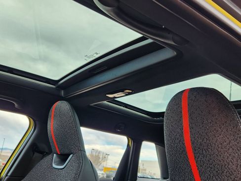 New 2026 MINI Cooper S image 19