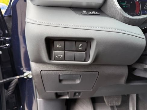 Certified 2026 Toyota Highlander XSE AWD/4WD image 14