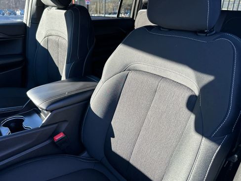 Used 2025 Jeep Grand Cherokee L Laredo w/ Luxury Tech Group I image 29