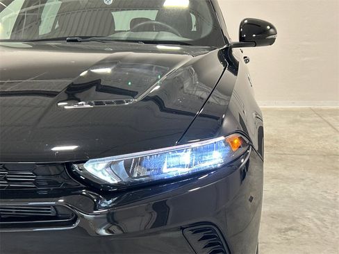 Used 2024 Dodge Hornet GT w/ Tech Pack w/o Parking image 10