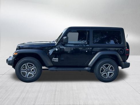 Certified 2021 Jeep Wrangler Sport S image 9