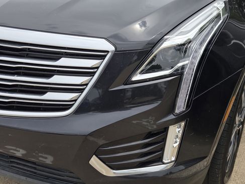 Used 2019 Cadillac XT5 Premium Luxury FWD image 9