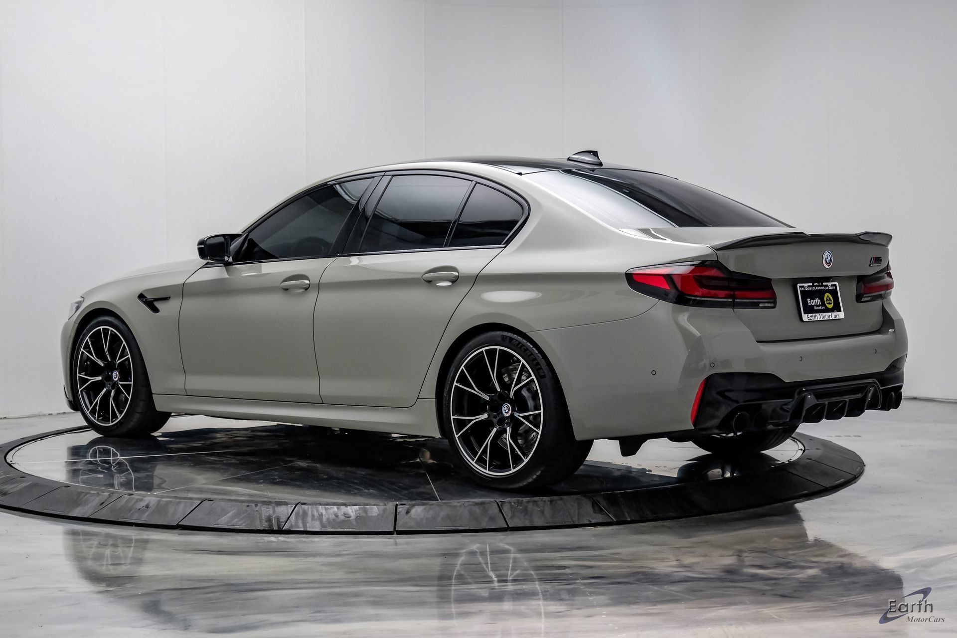 Used 2023 BMW M5 w/ Competition Package AWD/4WD image 10