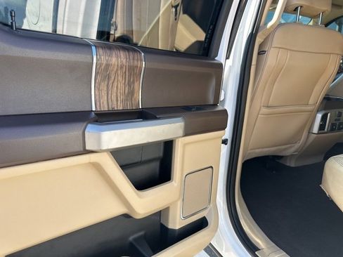 Certified 2018 Ford F150 Lariat w/ Equipment Group 502A Luxury image 28