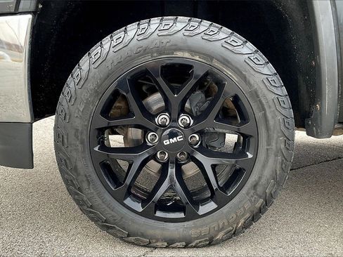 Used 2016 GMC Sierra 1500 SLE w/ SLE Value Package image 8